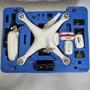 DJI Phantom 2 Drone Model P330Z Complete Set Working Excellent Condition